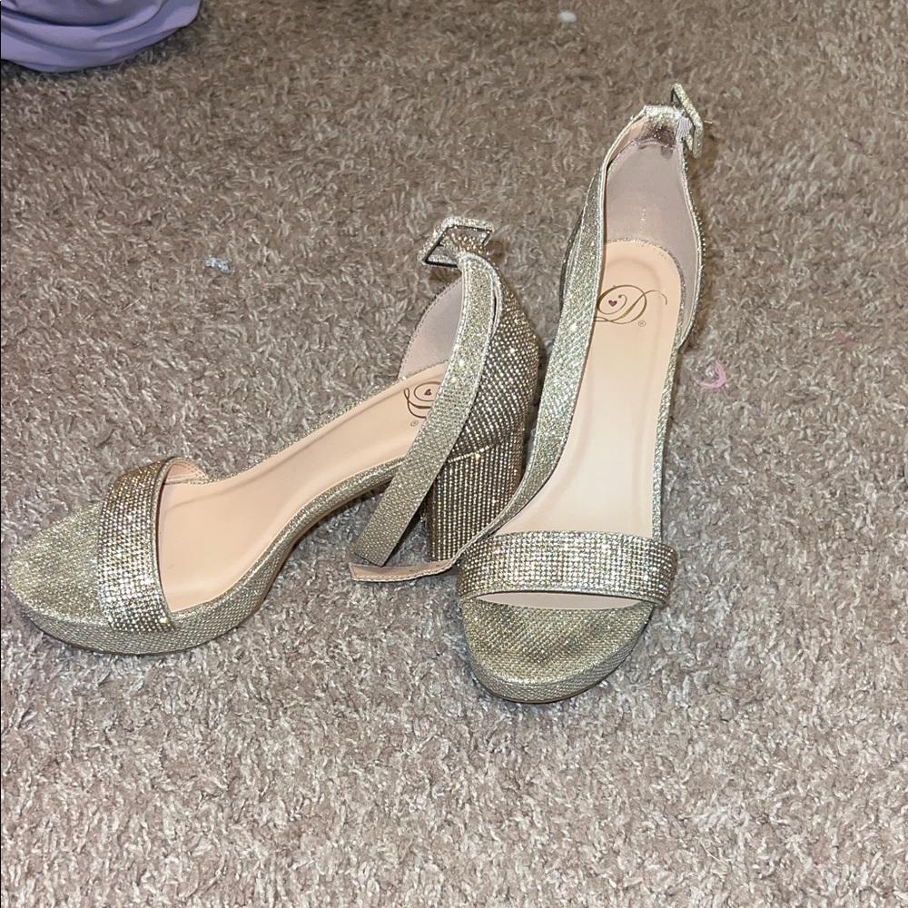 Elegant Gold Women's Heels